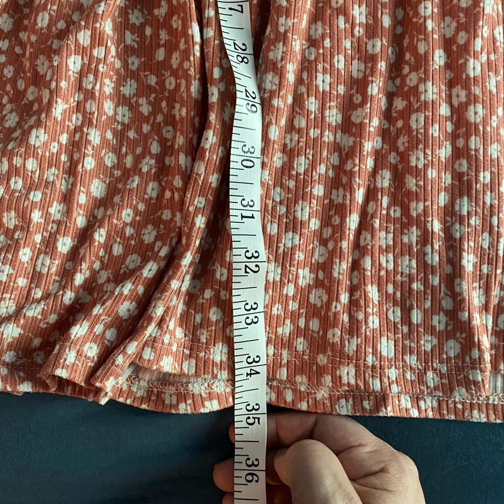 Ribbed Floral Swing Dress - Picture 4 of 5